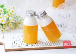 Illustration of how to make orange jelly with milk 7