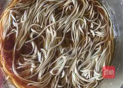 Yangchun Noodles Illustration 6