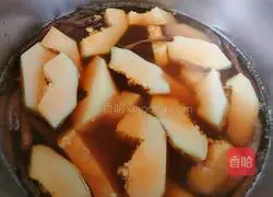 Yellow flower papaya, yam and beef bone soup Illustration of how to do it 11