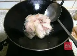 Illustration of how to make braised pork with sauce 2