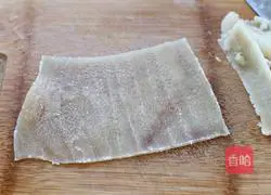 Illustration of how to make pork skin jelly 3