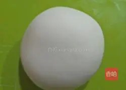 Illustration of how to make cat-claw cup-shaped steamed buns 1