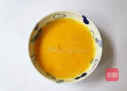 Illustration of how to make scrambled eggs with enoki mushrooms 4