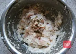 Illustration of how to make fish ball soup 9