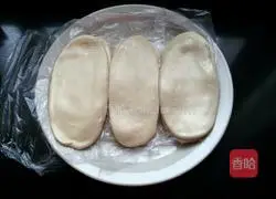 Illustration of how to make fried noodles with oil 3