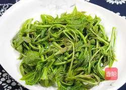 Illustration of how to mix toon sprouts with peanuts 2