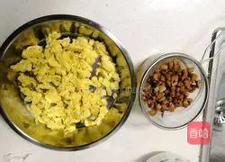 Illustration of how to make vegetarian steamed buns 4