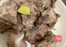 Winter Melon, Potato and Spare Ribs Soup Recipe Illustration 4