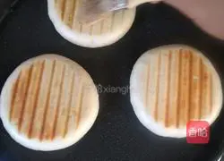 Illustration of how to make dough sugar cakes (brown sugar filling) 20