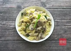Illustration of how to make fried mushrooms with eggs 10