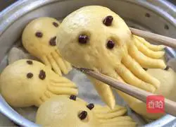 Octopus baby steamed buns Illustration of how to do it 12