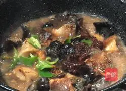 Illustration of braised grass carp cubes 12