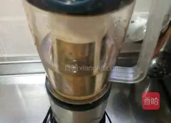 Illustration of how to make pear juice 3