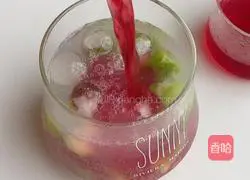 Cranberry Sparkling Water Recipe Illustration 5