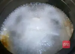 Lotus root fan bone soup recipe 3