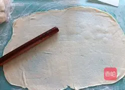 Illustration of how to make silver wire rolls 10