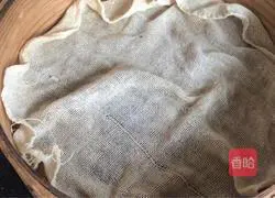 Illustration of how to make one-time fermented cornmeal steamed buns 8