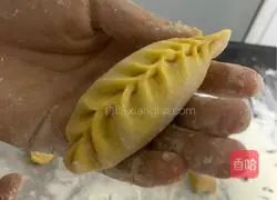 Pumpkin willow leaf dumplings.Illustration of how to do it 9