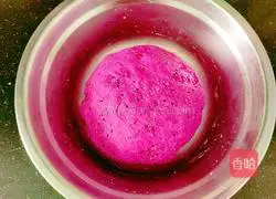 Illustration of how to make rose steamed buns 8