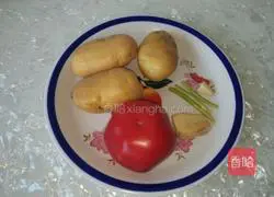 Illustration of how to cook tomatoes and potatoes 1