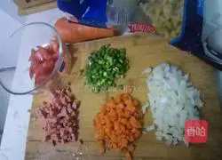 Illustration of how to make colorful macaroni 1