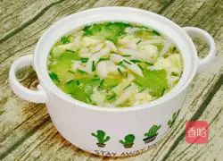 Illustration of how to make luffa, mushroom and egg drop soup 17