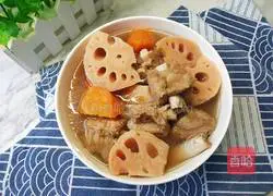 Lotus root, carrot and pork ribs soup recipe 7