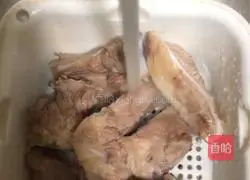 Cantonese style carrot, corn and fan bone soup recipe 2