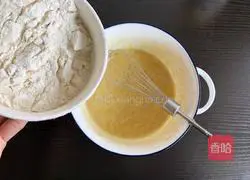 Banana Muffins Recipe Illustration 5