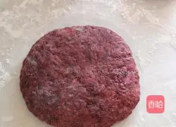 Illustration of how to make cheese European buns 8