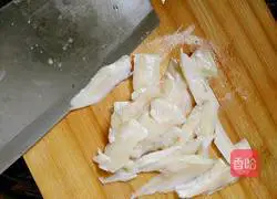 Illustration of how to make cuttlefish ribs soup 3