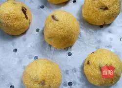 Illustration of how to make Wo Wotou 5