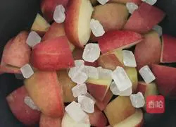 Peach Sparkling Water Recipe Illustration 3