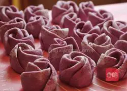 Illustration of how to make purple sweet potato buns 8