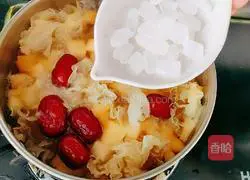 Hami Melon and Tremella Soup Illustration 11