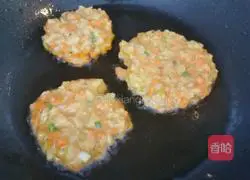 Carrot and lotus root cake recipe 4