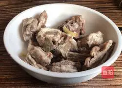 Fresh longan braised lamb chops illustration 1