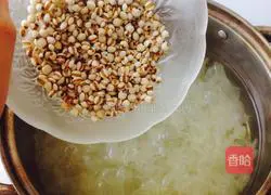 Illustration of how to make Tremella Soup 5