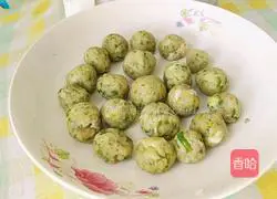 Chinese cabbage and kelp dumplings Illustration of how to make soup 9