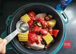 Illustration of tomato and corn hoof soup 7