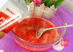 Watermelon milk pancakes (heart-shaped) recipe illustration 5