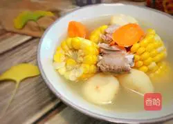 Illustration of how to make braised pork ribs with carrots, horseshoes and corn 11