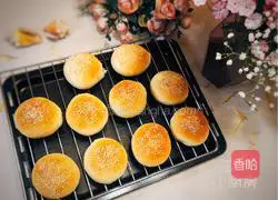 Illustration of how to make 65-degree tangzhong hamburger embryos 19