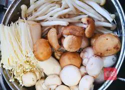 Beef Mushroom Soup Recipe Illustration 6