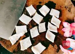 Illustration of how to make pig skin tomato soup 2