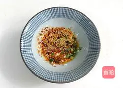 Illustration of how to make sour soup dumplings 4