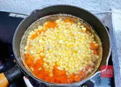 Illustration of how to make diced colorful vegetables and ham 7