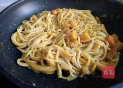 Japanese Curry Chicken Pasta Recipe Illustration 7