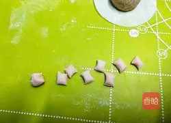 Illustration of Northeastern Rye Steamed Buns 13