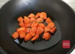 Illustration of how to make shrimp and corn tonic soup 12